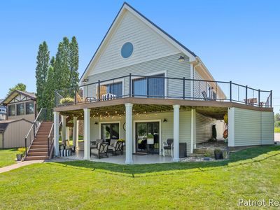 5683 E 92nd St, Newaygo, MI, 49337