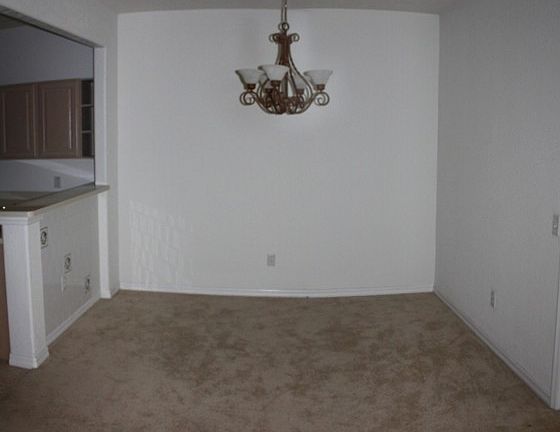 4th image of 231 NE 28th Ave APT 102