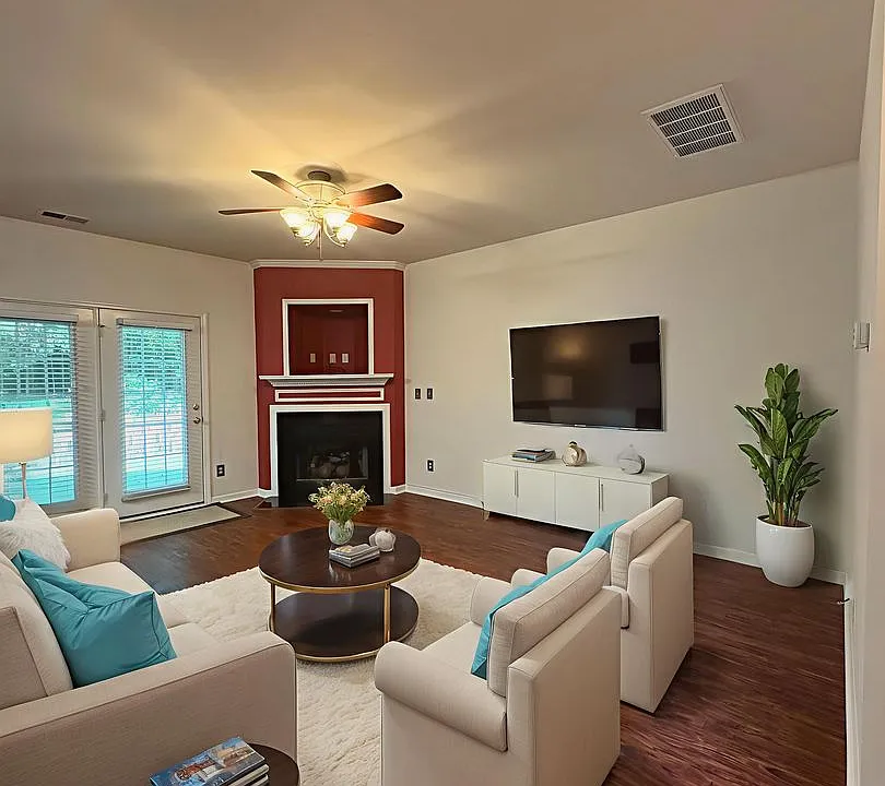 10979 Princeton Village Dr