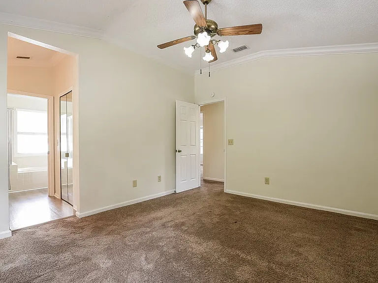 1412 Oberlin Ter — Photo 12