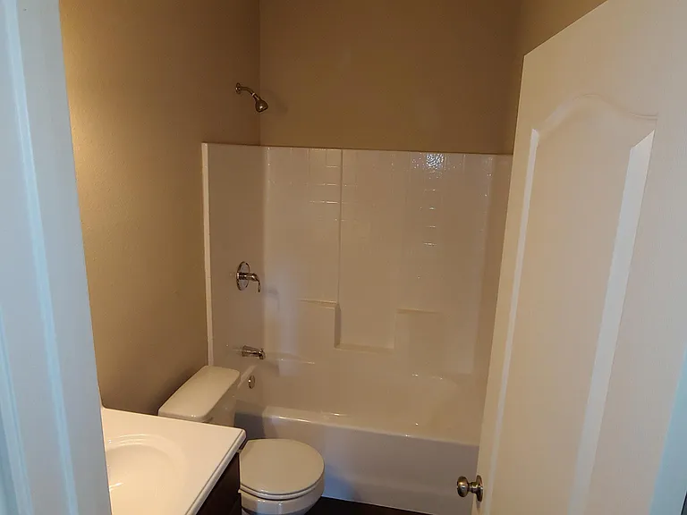 308 Breaux Ln — Photo 6