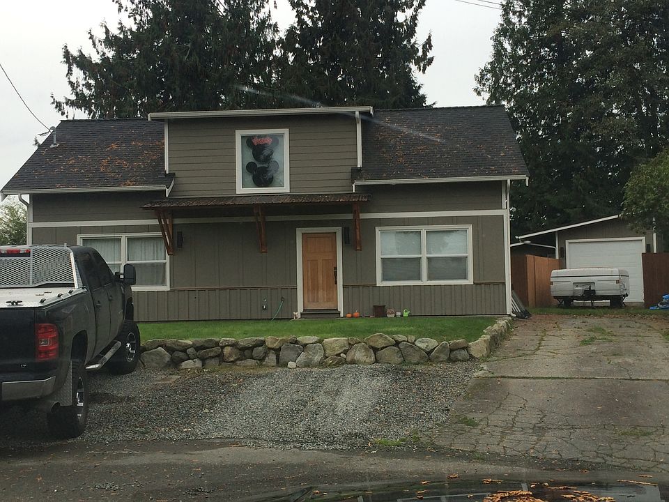 1st image of 2218 192nd Pl SW