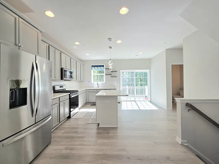 13146 Dowdens Station Way — Photo 3