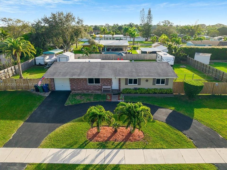 27825 SW 163rd Ave, Homestead, FL 33031 | Zillow