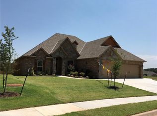 3208 Drake Crst, Edmond, OK 73034