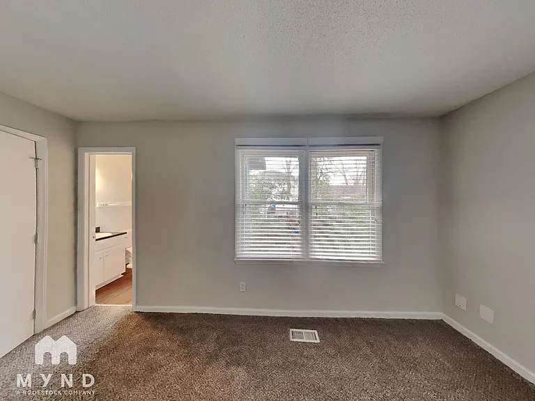 1505 Gorman St #E — Photo 10