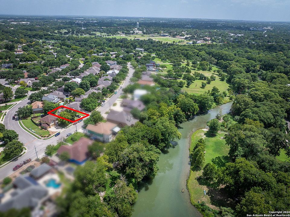 1st image of 958 River Terrace