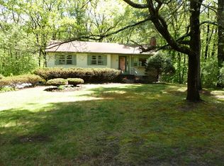 17 Evergreen Rd, Acton, MA 01720
