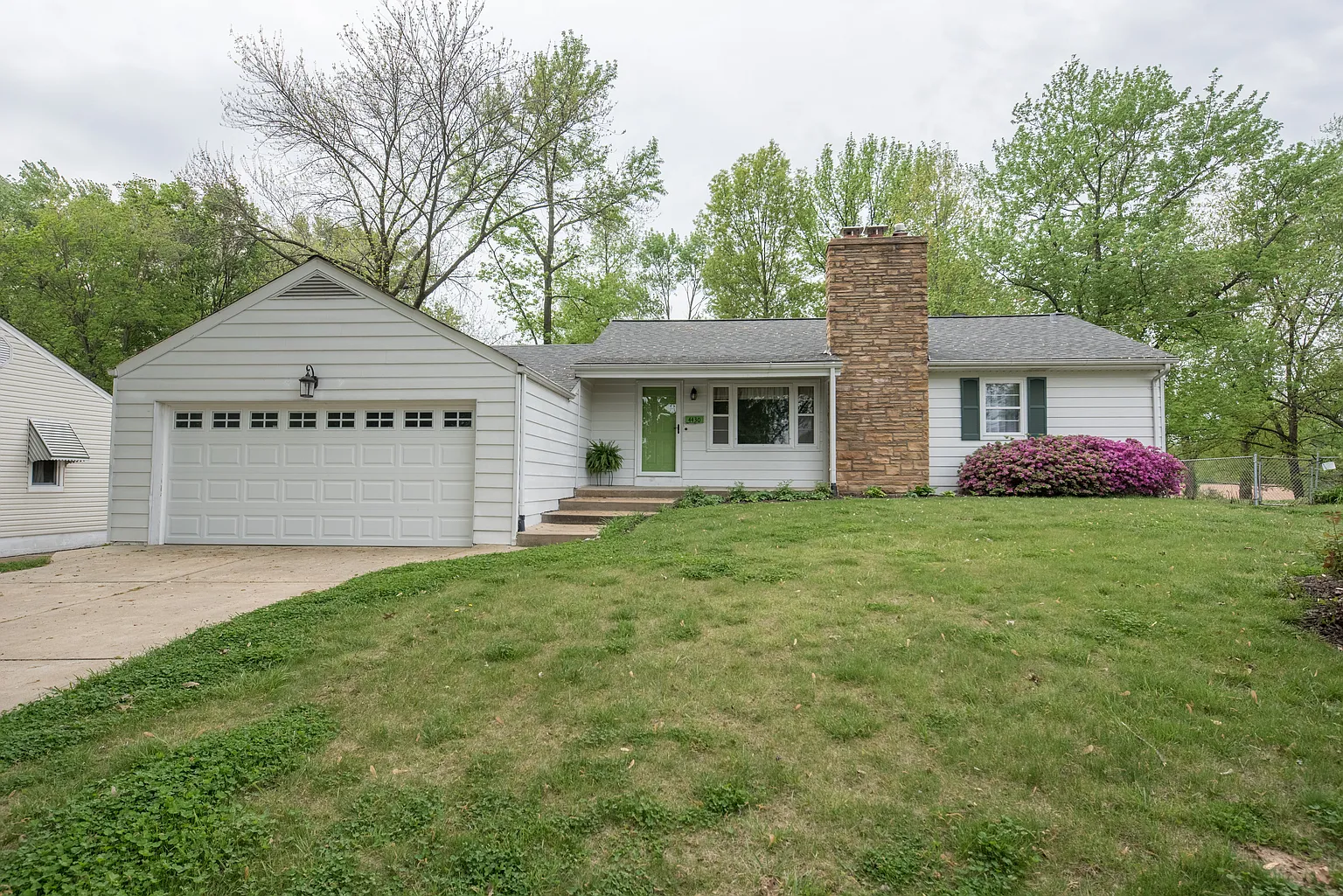 4430 Schmittwoods Ct photo 1