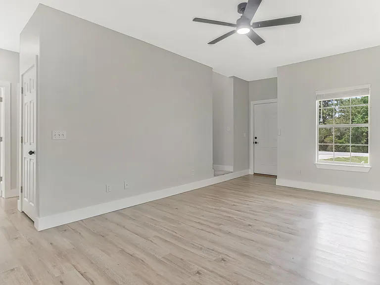6643 Water St — Photo 4