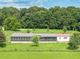 17905 Raven Rd, Granby, MO 64844