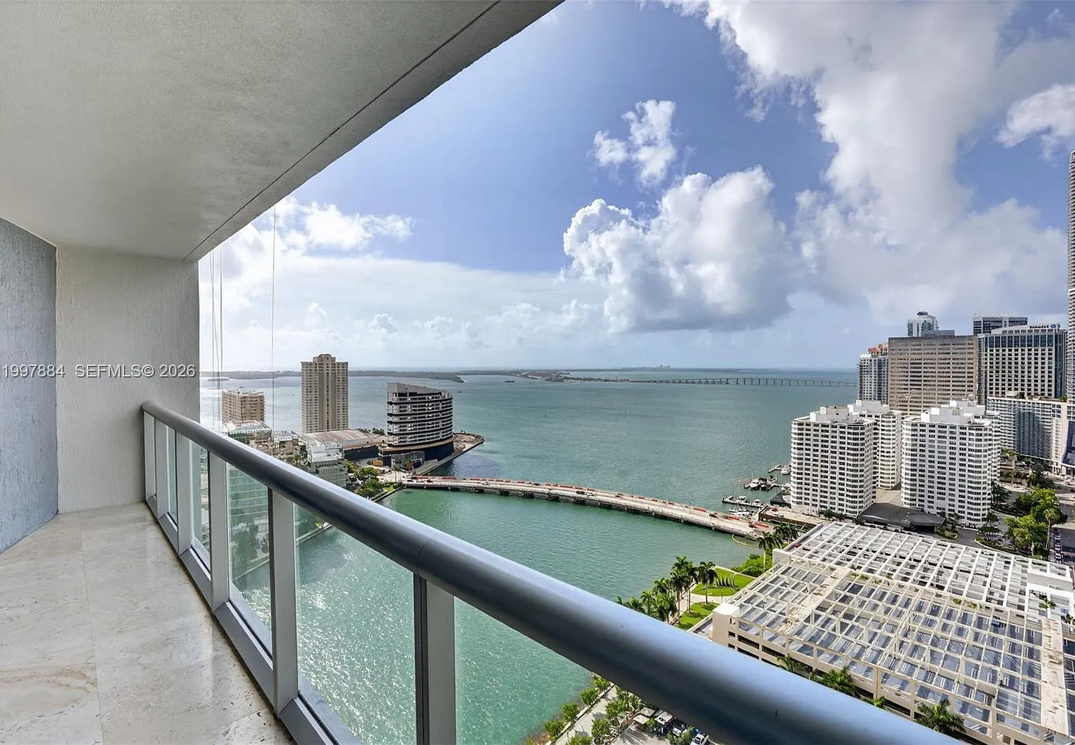 Icon Brickell No Two — Photo 1