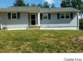 62 Meadowlark Ln, Springfield, IL 62702