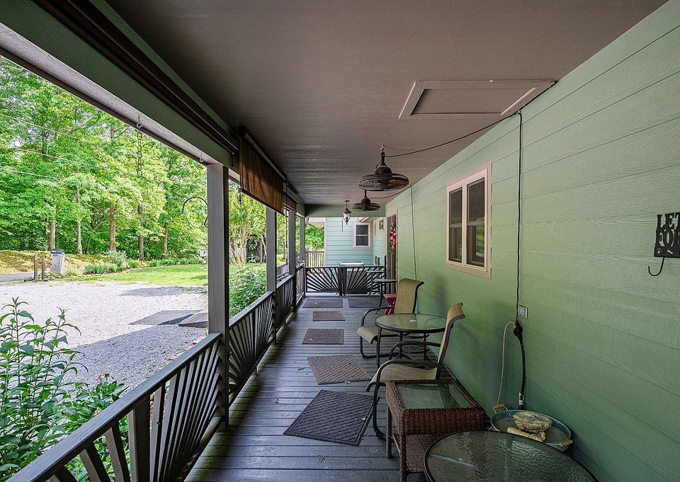 43rd image of 4550 Southgate Rd