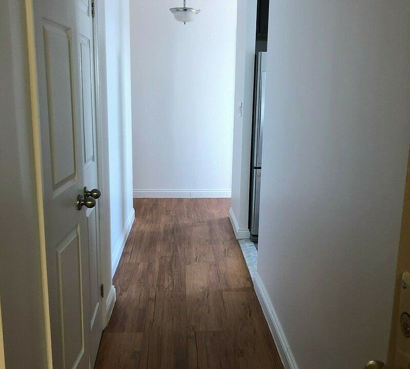 1st image of 737 10th Ave #29E