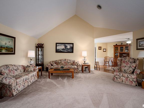 5th image of 1705 Caesar Ln