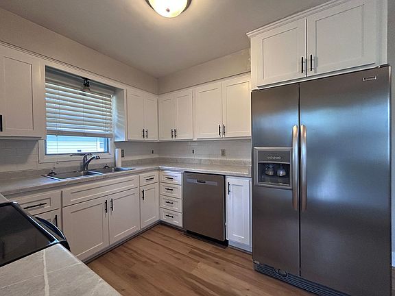 4th image of 1511 28th St NW