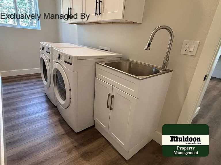 294 Southpark Rd — Photo 11