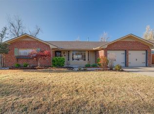 2612 Berkshire Way, The Village, OK 73120
