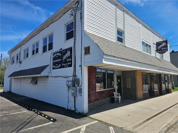4067 Ridge Rd APT 2, Williamson, NY 14589