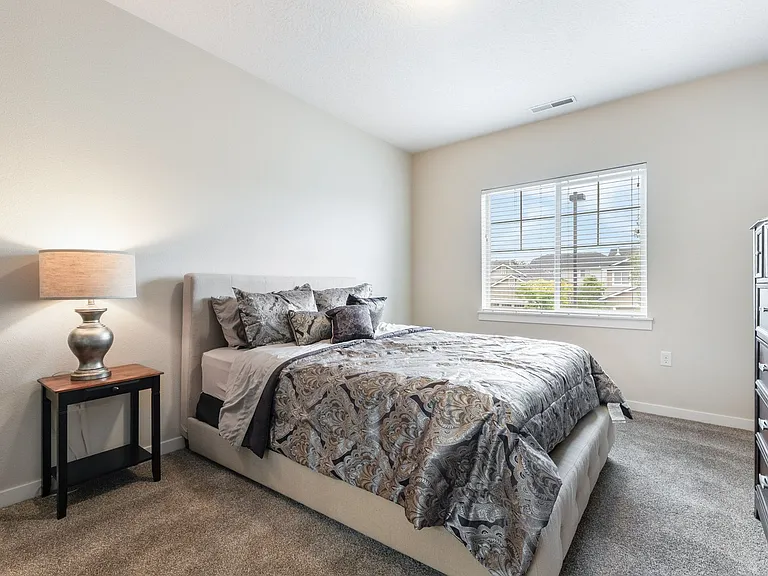 2111 S Accolade Ave — Photo 4