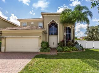 3712 NE 19th St, Homestead, FL 33033