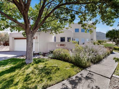 1300 Narcisco St NE, Albuquerque, NM, 87123