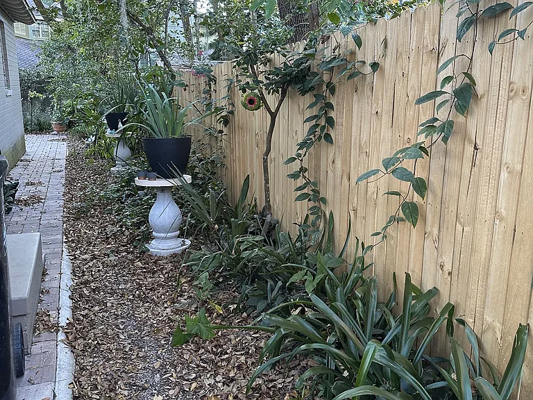 1006 Golden Oak Ct — Photo 4