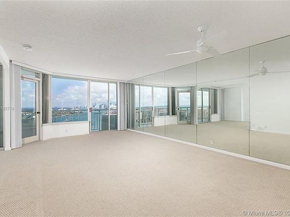 4th image of 400 S Pointe Dr APT 2107