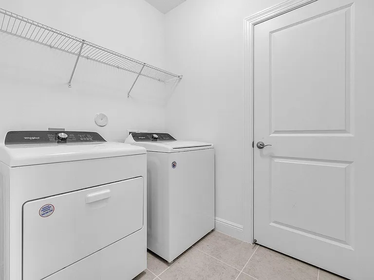 540 Sanderling Cir — Photo 16