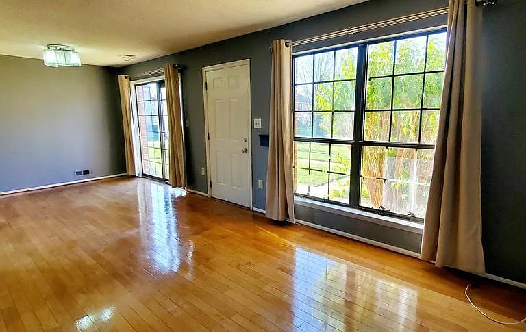 95 Oneill Ct — Photo 9