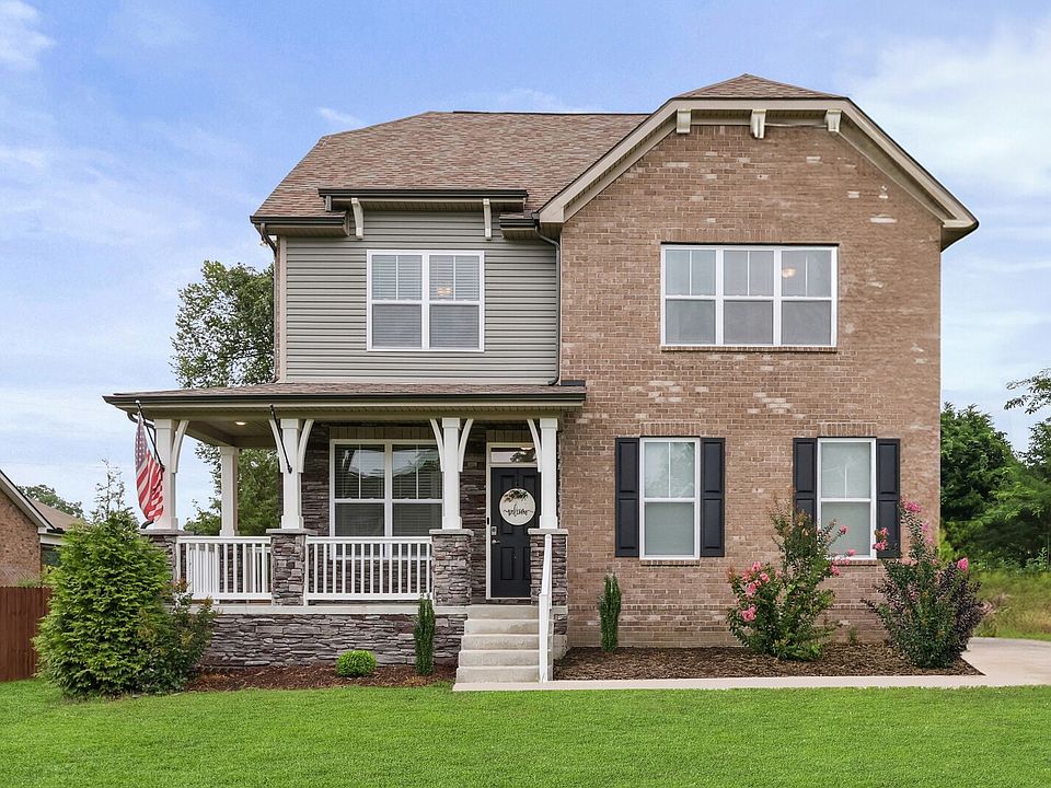 1st image of 325 Twelve Oaks Ln
