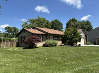 303 Blue Ridge Place Ct, Ballwin, MO 63011
