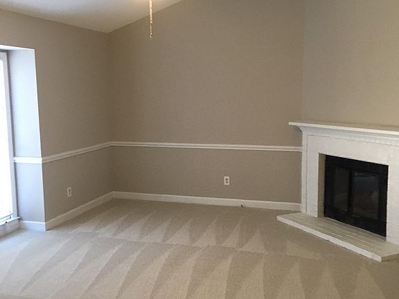 2nd image of 500 Woodcroft Pkwy #18C