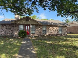 117 Solon Rd, Waxahachie, TX 75165