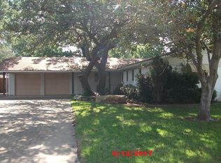 1305 Rolling Hills Dr S, Graham, TX 76450