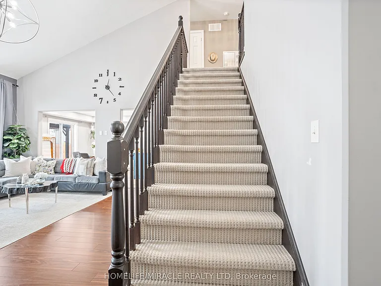 589 Sales Dr — Photo 22