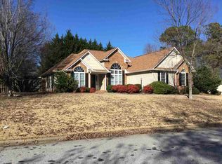 303 New Windsor Ct, Roebuck, SC 29376