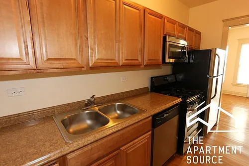 4716 N Racine Ave Photo 1 4716 N Racine Ave Photo 1