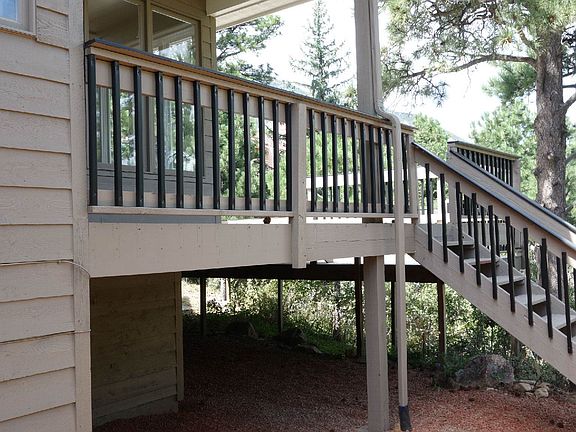 Fun Deck leading to the Hot Tub