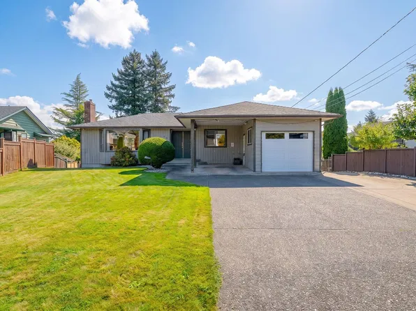 551 Birch St S, Campbell River, BC V9W 2S9