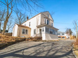 144 Pompton Ave FLOOR 1, Cedar Grove, NJ 07009