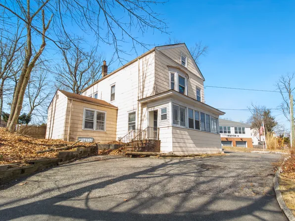 144 Pompton Ave Floor 1, Cedar Grove, NJ 07009