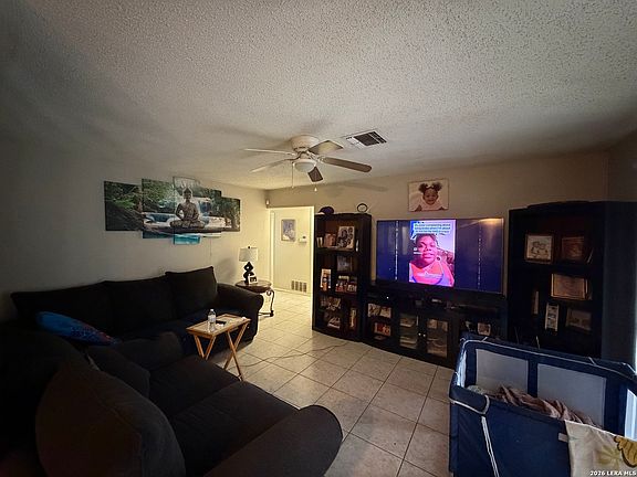 4th image of 5014 BINZ ENGLEMAN RD