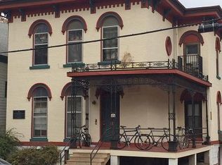 215 N Pinckney St #1564552, Madison, WI 53703