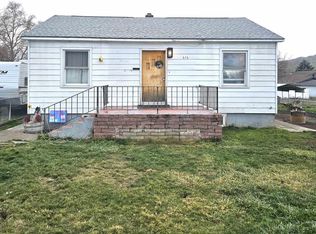 616 12th St, Clarkston, WA 99403