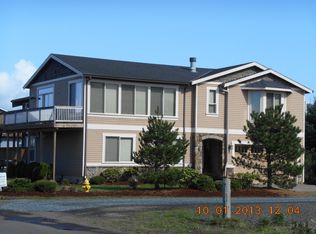 8620 Park St, Rockaway Beach, OR 97136