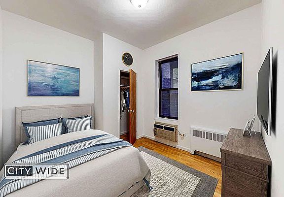 2nd image of 318 E 89th St APT 3F