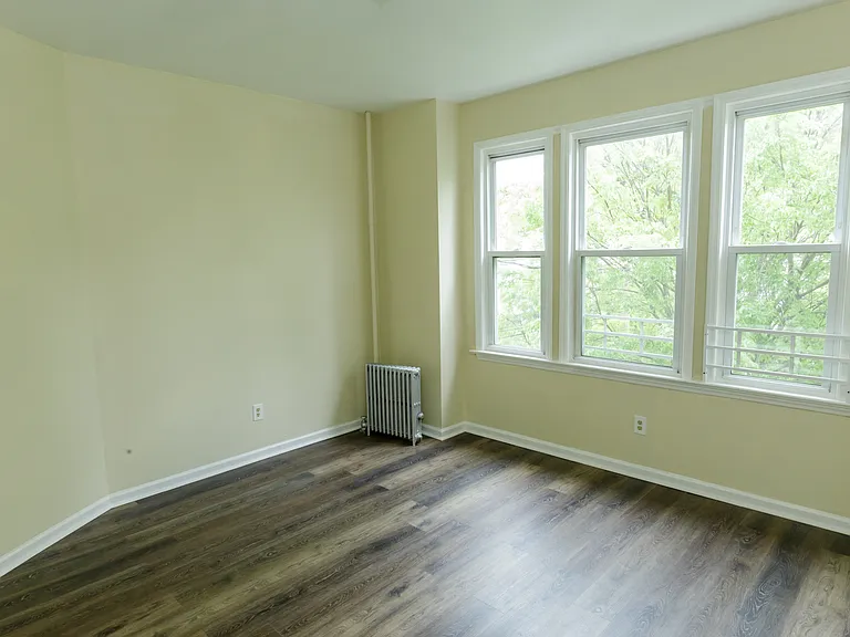 428 Avon Ave #2 — Photo 7