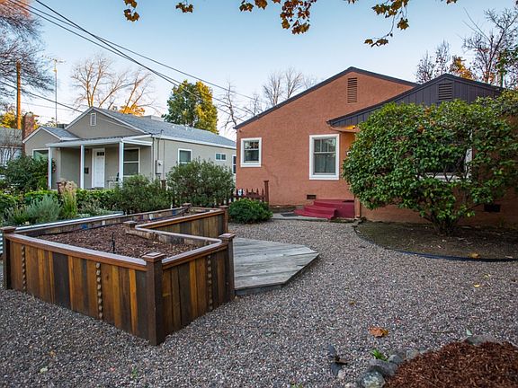 2nd image of 5206 9th Ave